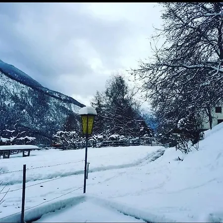 Grosszuegige, Charmante In Den Bergen * メーレル