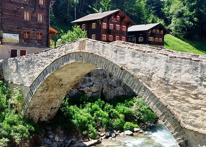Grosszuegige, Charmante In Den Bergen Mörel
